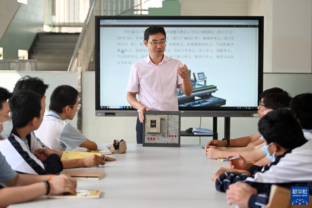 娱乐棋牌1比1